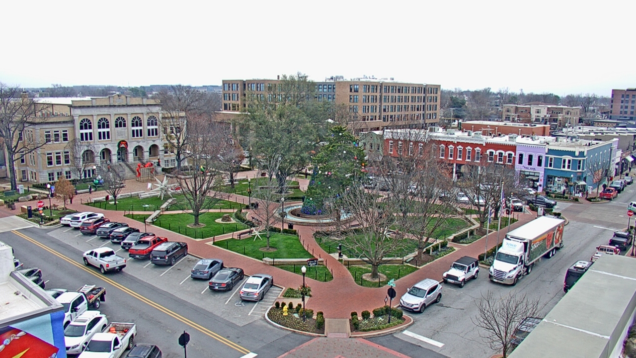 Thumbnail for current weather camera view from Walton�s 5 & 10 in Bentonville, Arkansas