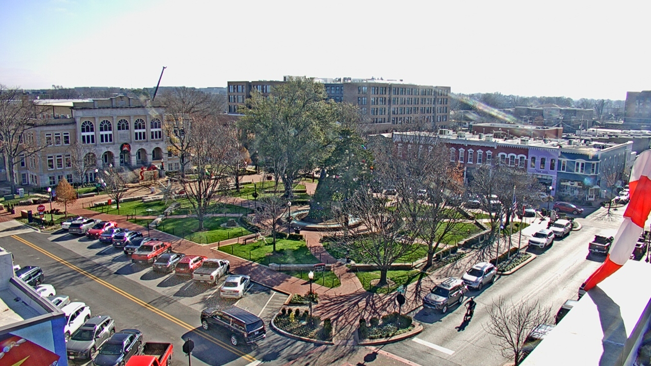 Thumbnail for current weather camera view from Walton�s 5 & 10 in Bentonville, Arkansas