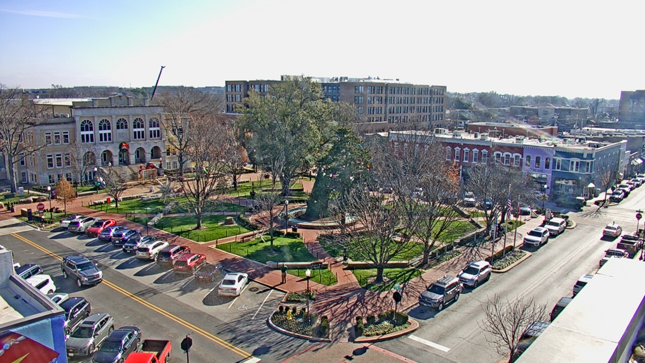 Thumbnail for current weather camera view from Walton�s 5 & 10 in Bentonville, Arkansas