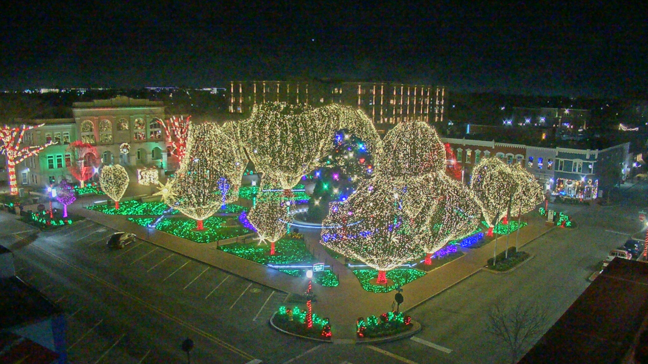 Thumbnail for current weather camera view from Walton�s 5 & 10 in Bentonville, Arkansas