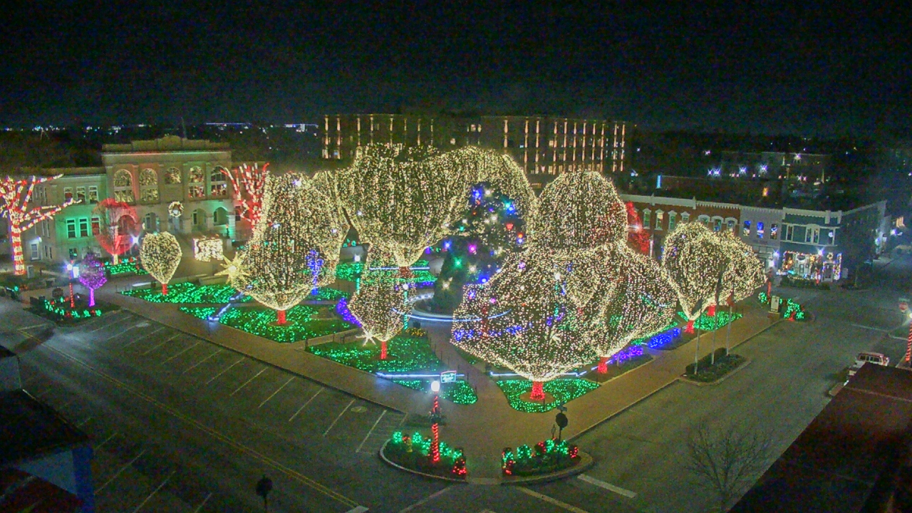 Thumbnail for current weather camera view from Walton�s 5 & 10 in Bentonville, Arkansas