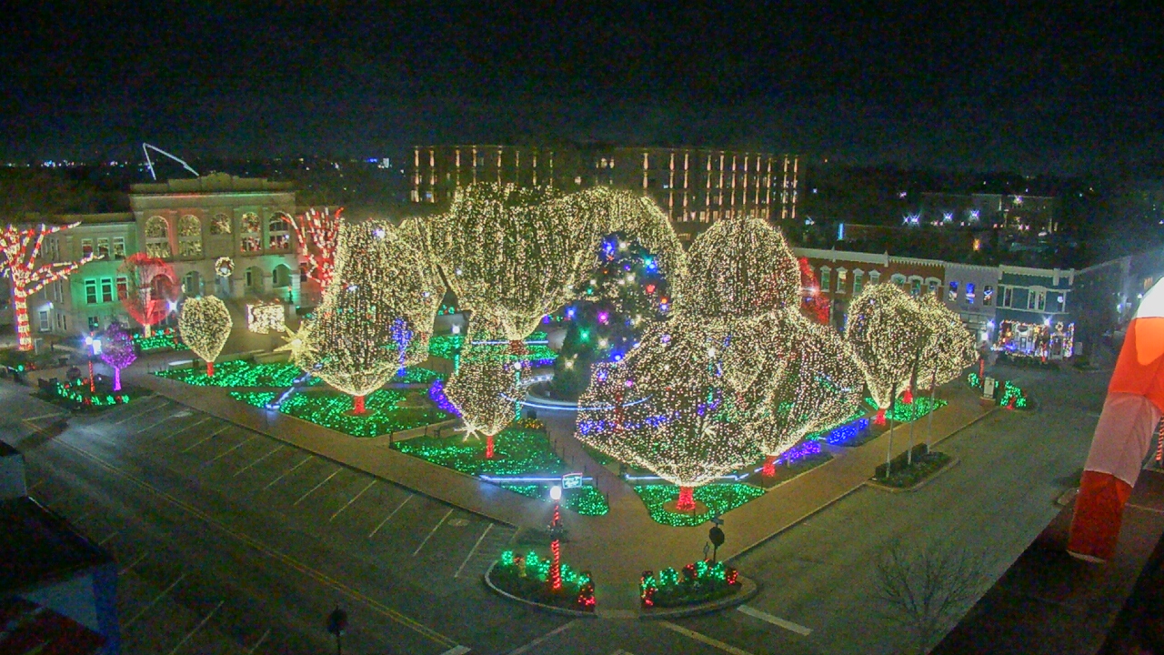 Thumbnail for current weather camera view from Walton�s 5 & 10 in Bentonville, Arkansas