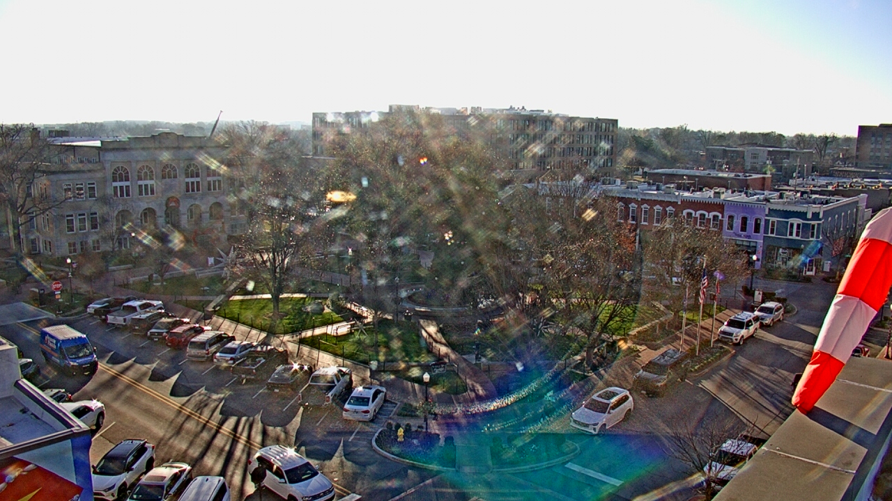 Thumbnail for current weather camera view from Walton�s 5 & 10 in Bentonville, Arkansas