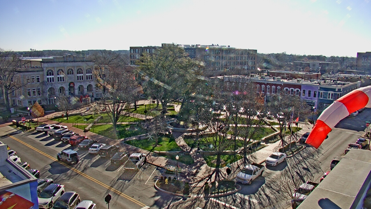 Thumbnail for current weather camera view from Walton�s 5 & 10 in Bentonville, Arkansas