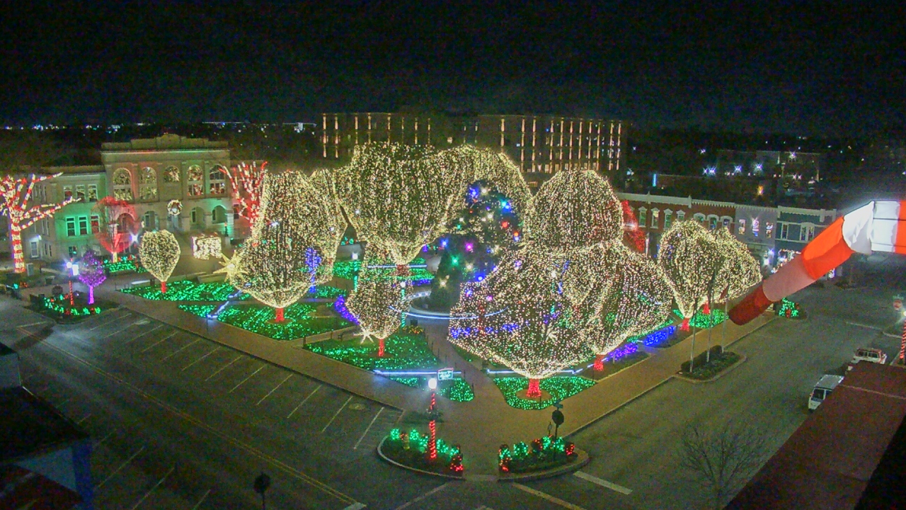 Thumbnail for current weather camera view from Walton�s 5 & 10 in Bentonville, Arkansas