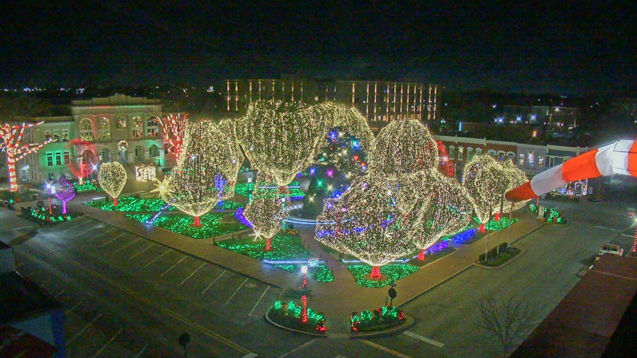 Thumbnail for current weather camera view from Walton�s 5 & 10 in Bentonville, Arkansas