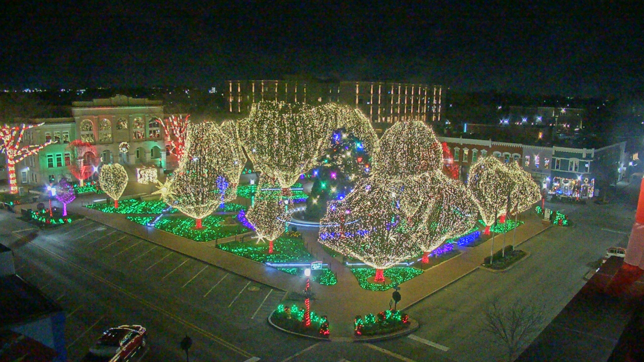 Thumbnail for current weather camera view from Walton�s 5 & 10 in Bentonville, Arkansas