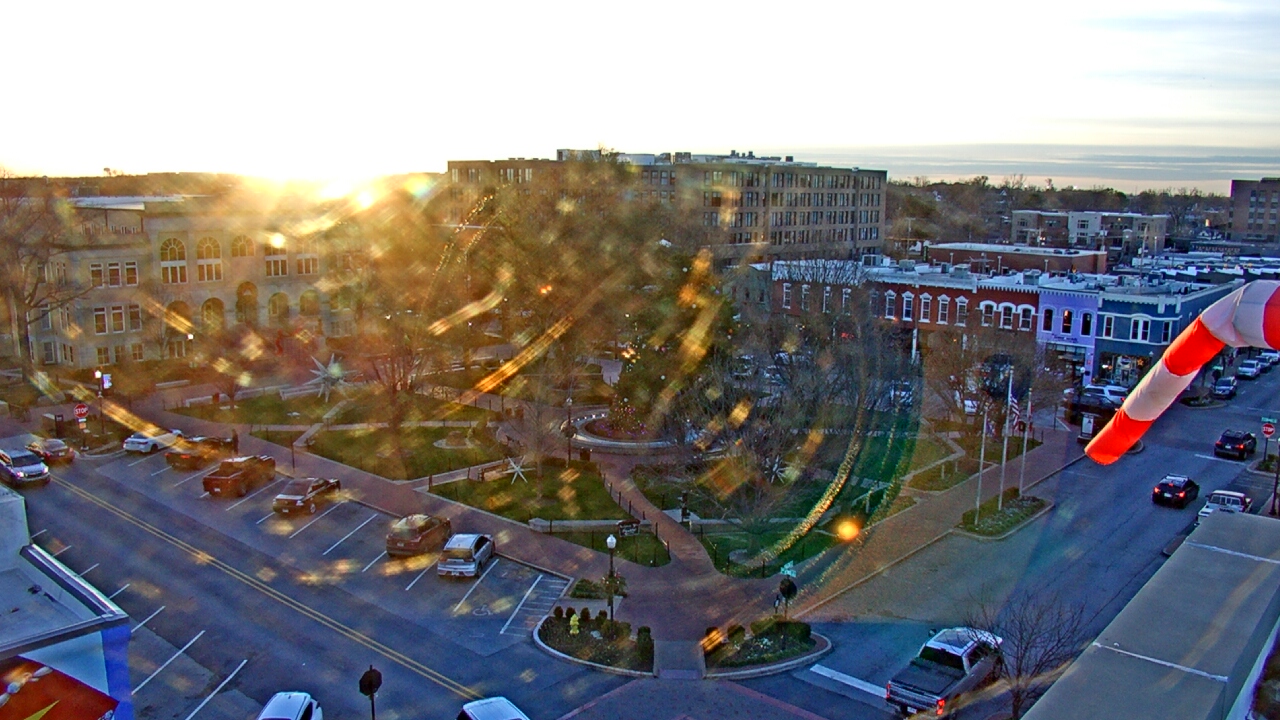 Thumbnail for current weather camera view from Walton�s 5 & 10 in Bentonville, Arkansas