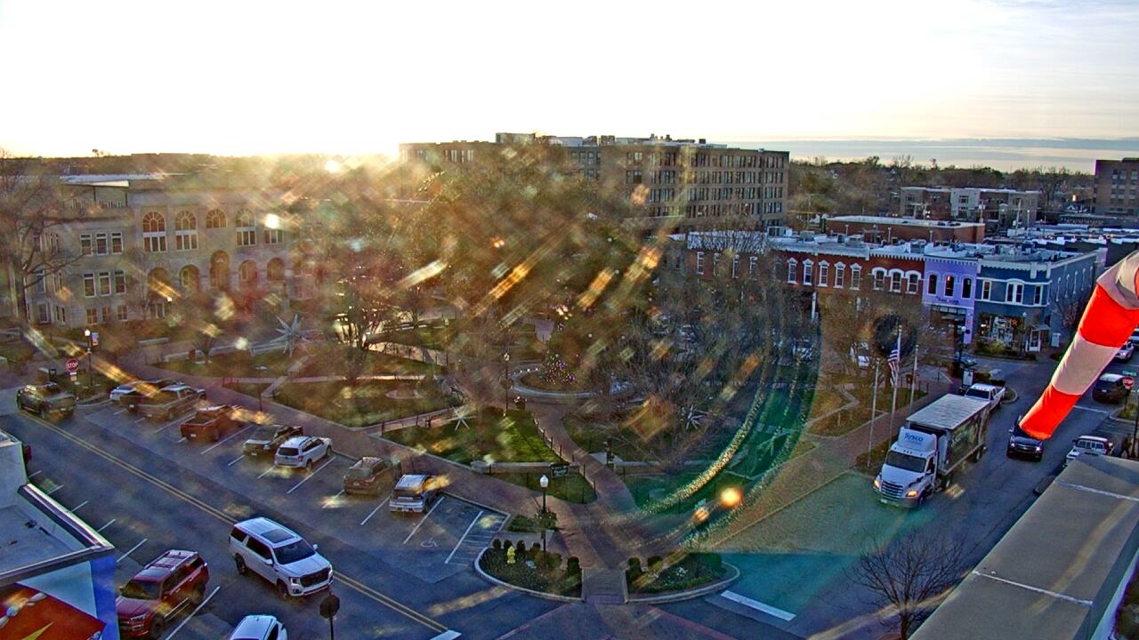 Thumbnail for current weather camera view from Walton�s 5 & 10 in Bentonville, Arkansas