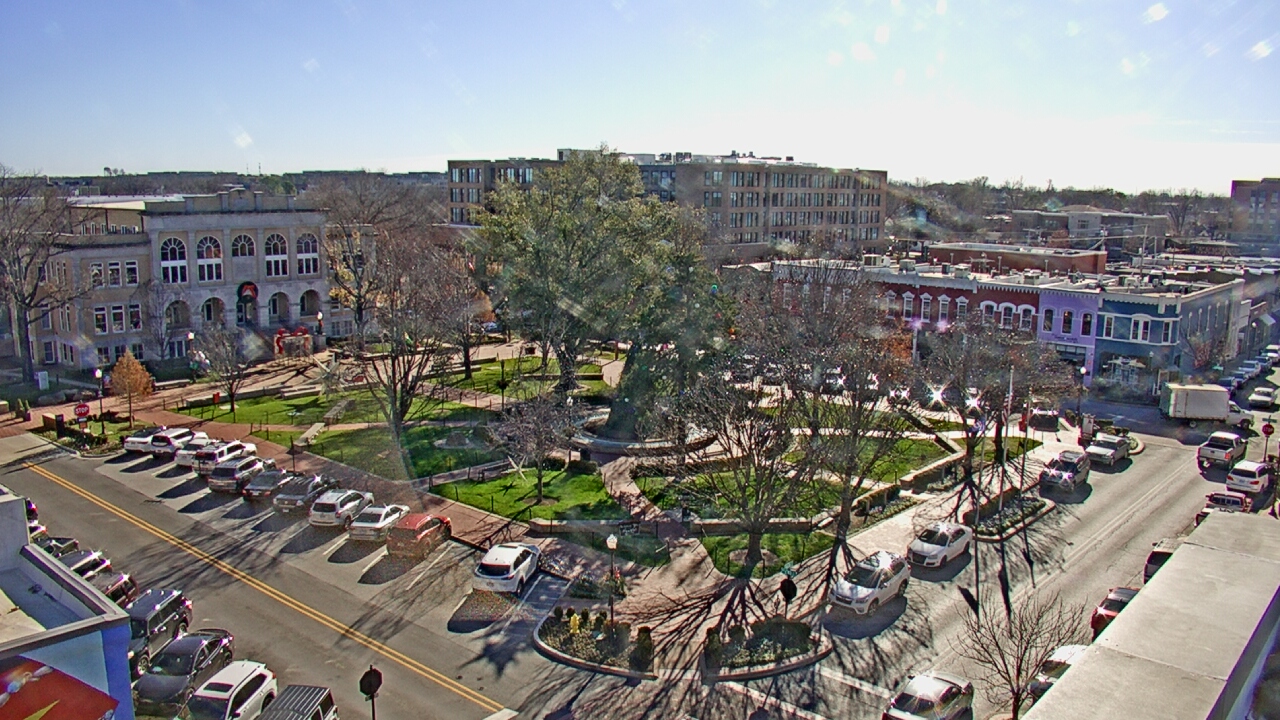 Thumbnail for current weather camera view from Walton�s 5 & 10 in Bentonville, Arkansas