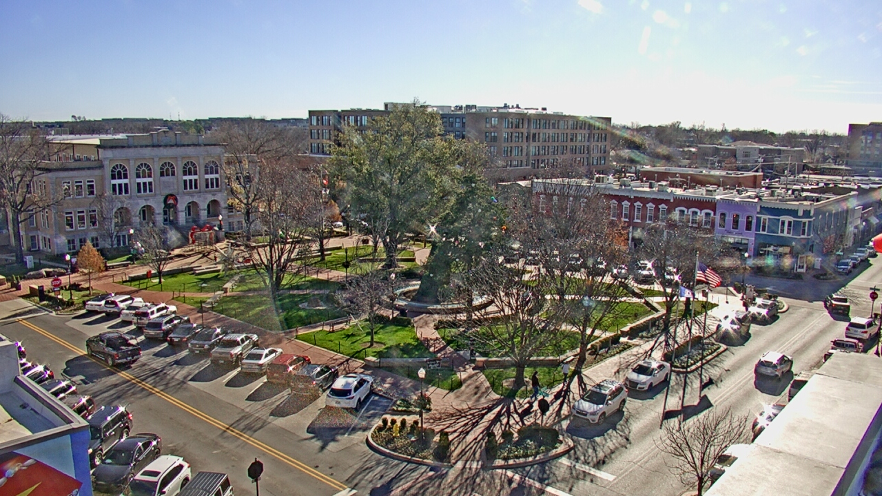 Thumbnail for current weather camera view from Walton�s 5 & 10 in Bentonville, Arkansas