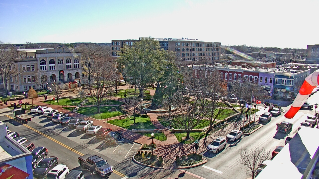 Thumbnail for current weather camera view from Walton�s 5 & 10 in Bentonville, Arkansas