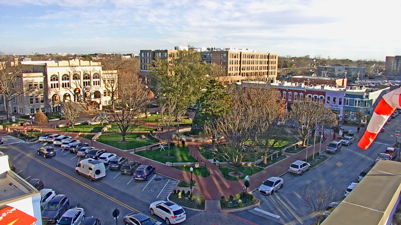 Thumbnail for current weather camera view from Walton�s 5 & 10 in Bentonville, Arkansas