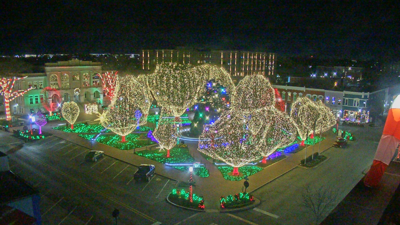 Thumbnail for current weather camera view from Walton�s 5 & 10 in Bentonville, Arkansas