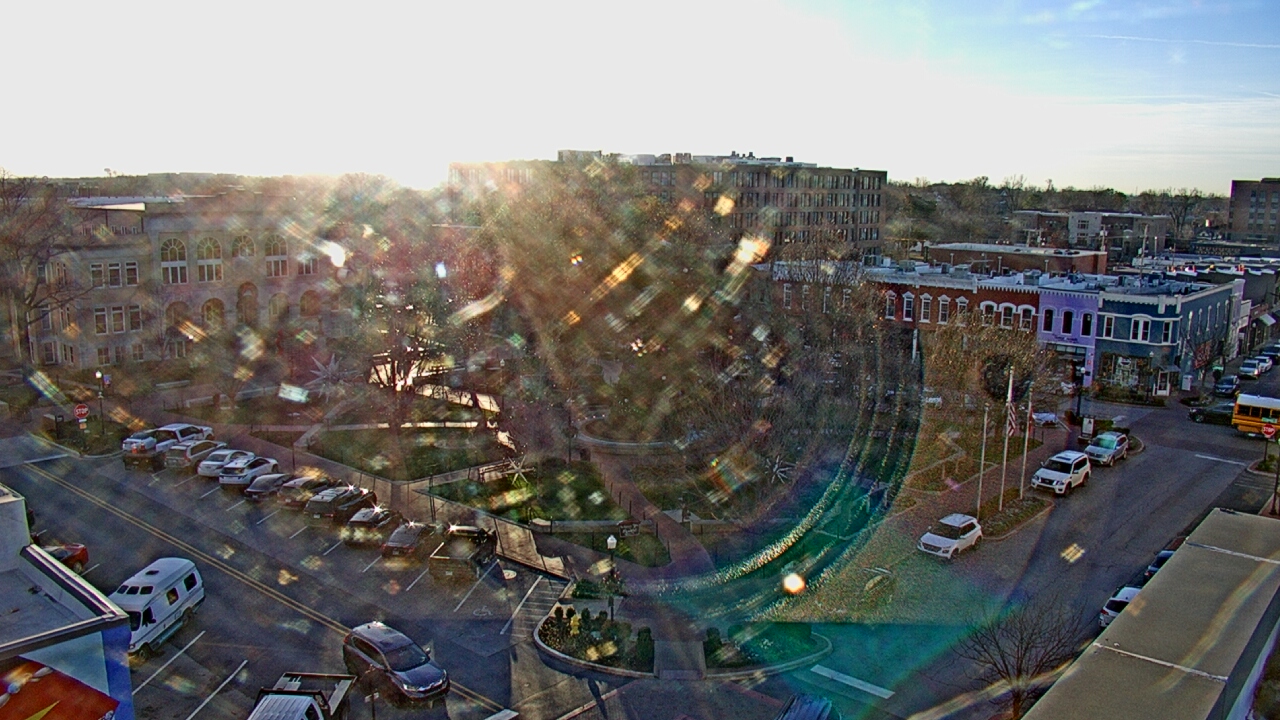 Thumbnail for current weather camera view from Walton�s 5 & 10 in Bentonville, Arkansas