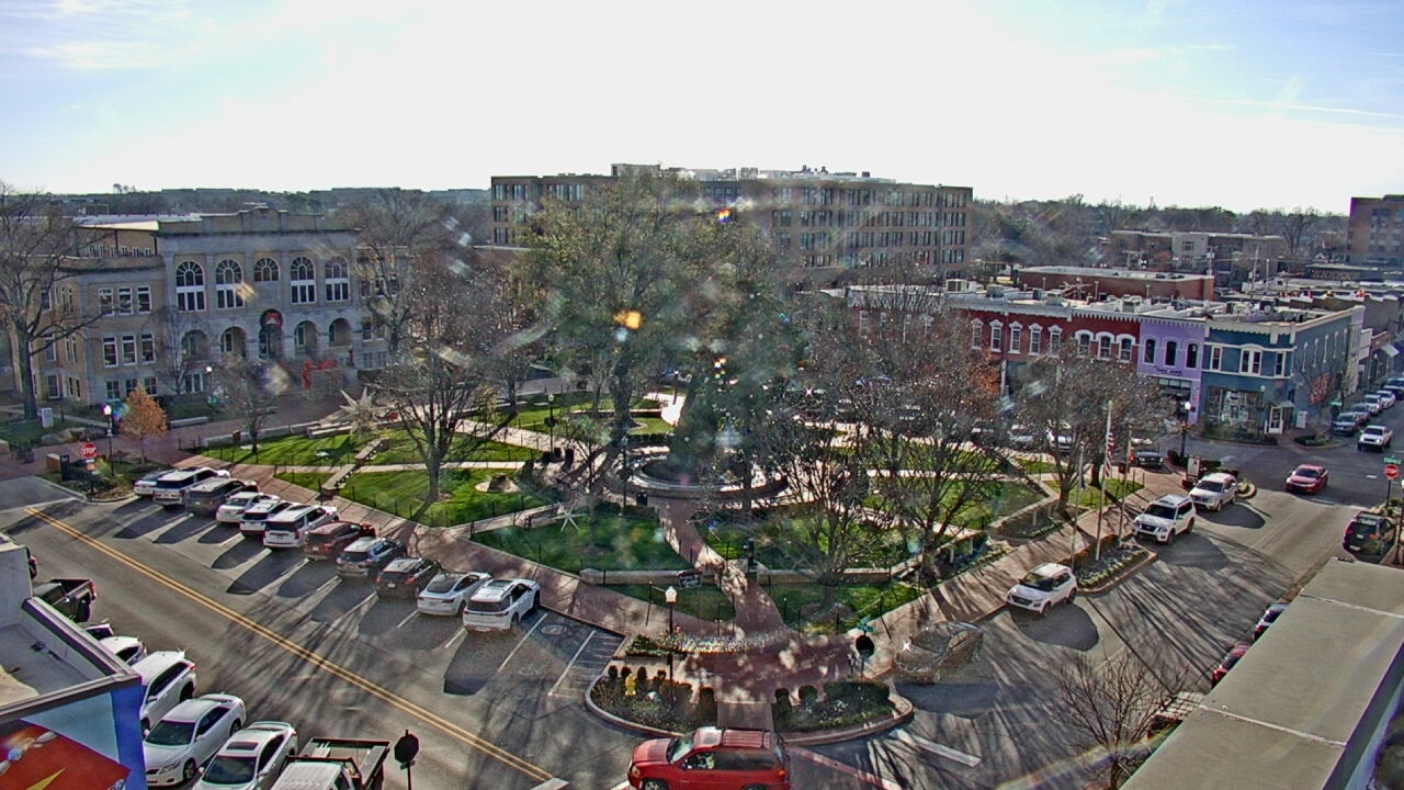 Thumbnail for current weather camera view from Walton�s 5 & 10 in Bentonville, Arkansas