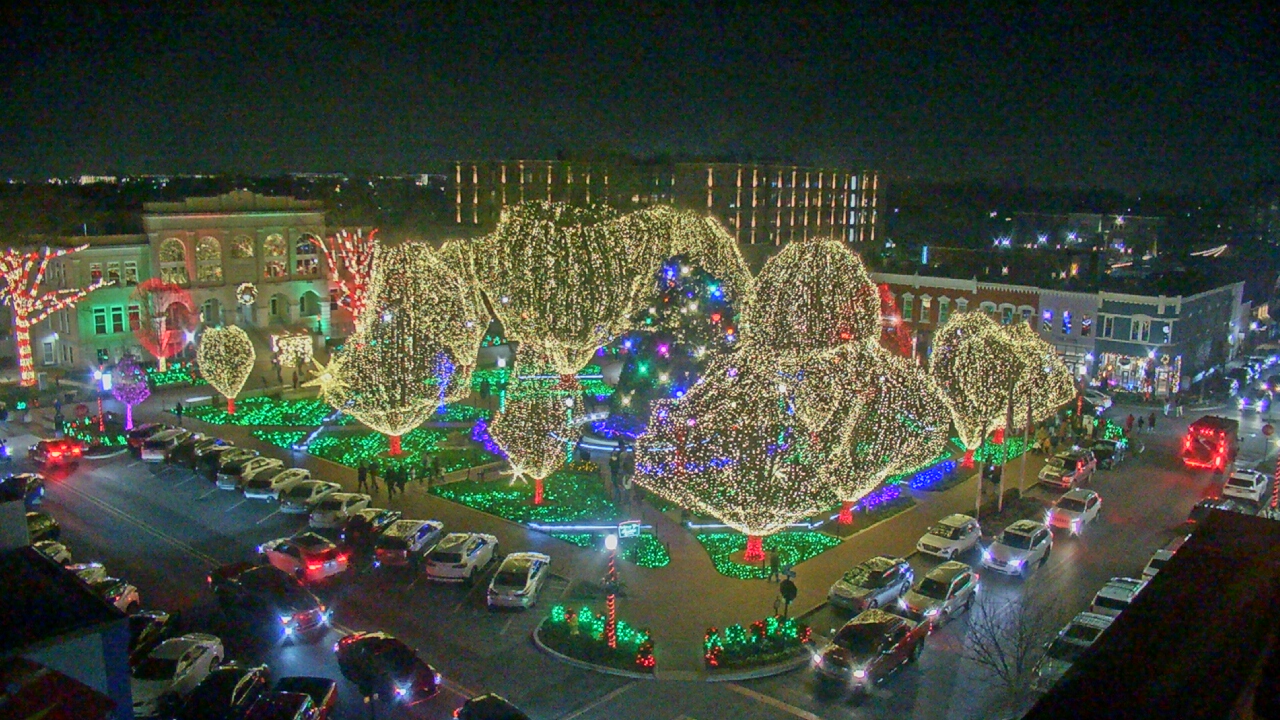 Thumbnail for current weather camera view from Walton�s 5 & 10 in Bentonville, Arkansas