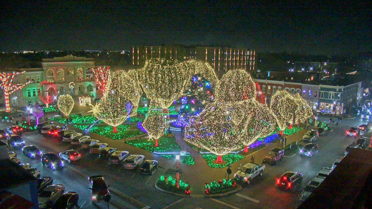 Thumbnail for current weather camera view from Walton�s 5 & 10 in Bentonville, Arkansas