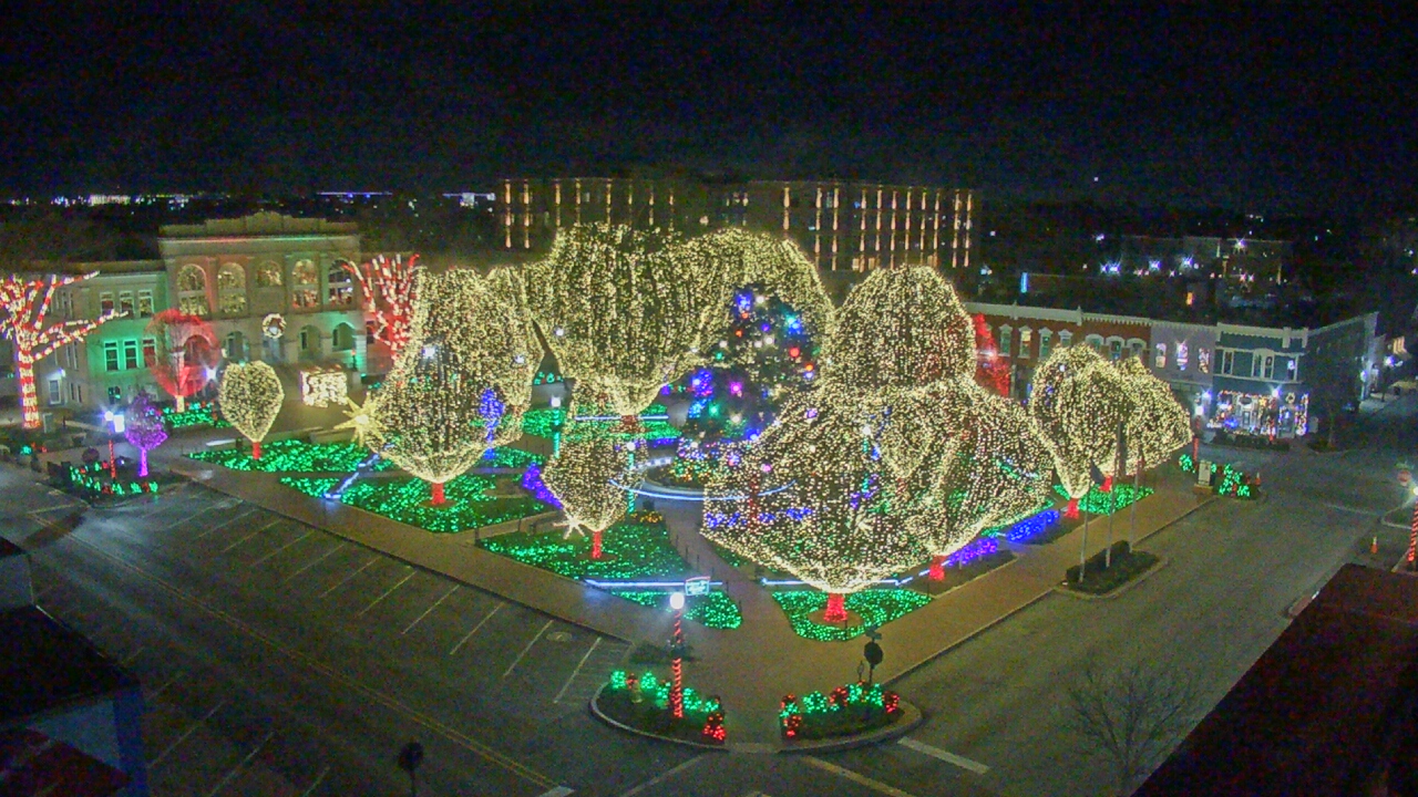 Thumbnail for current weather camera view from Walton�s 5 & 10 in Bentonville, Arkansas