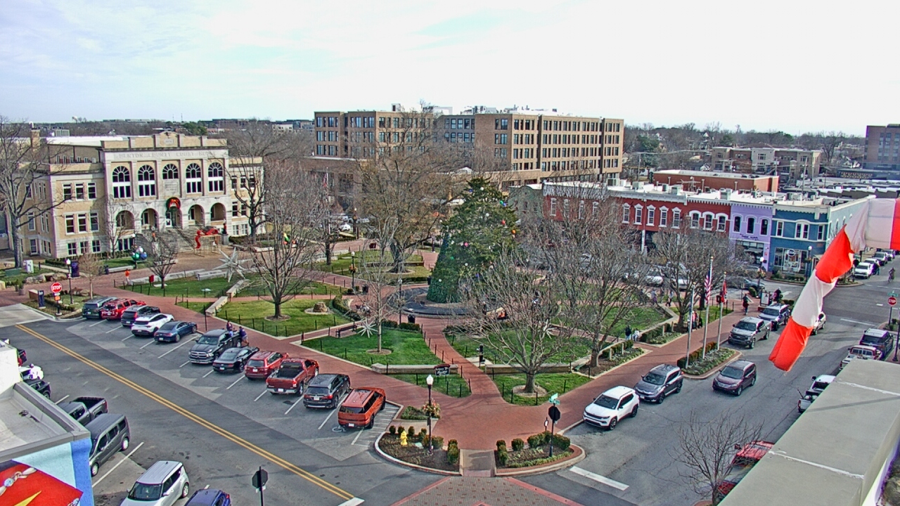 Thumbnail for current weather camera view from Walton�s 5 & 10 in Bentonville, Arkansas