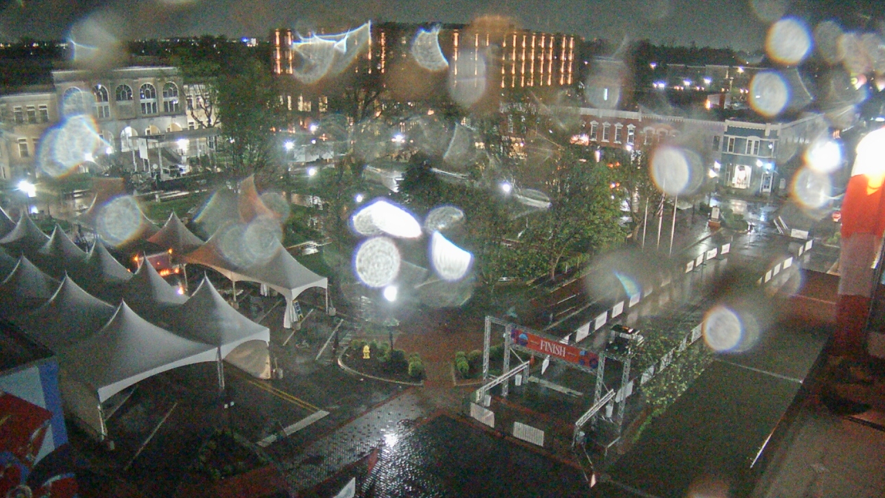 Thumbnail for current weather camera view from Walton�s 5 & 10 in Bentonville, Arkansas