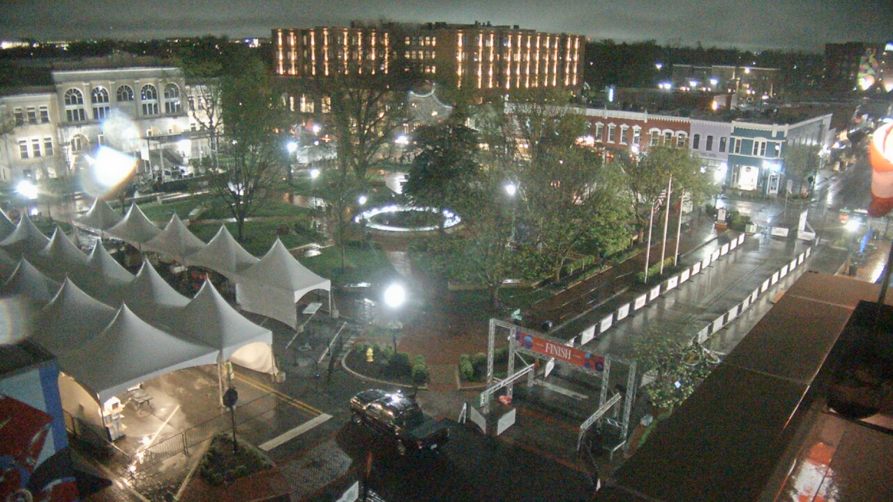 Thumbnail for current weather camera view from Walton�s 5 & 10 in Bentonville, Arkansas