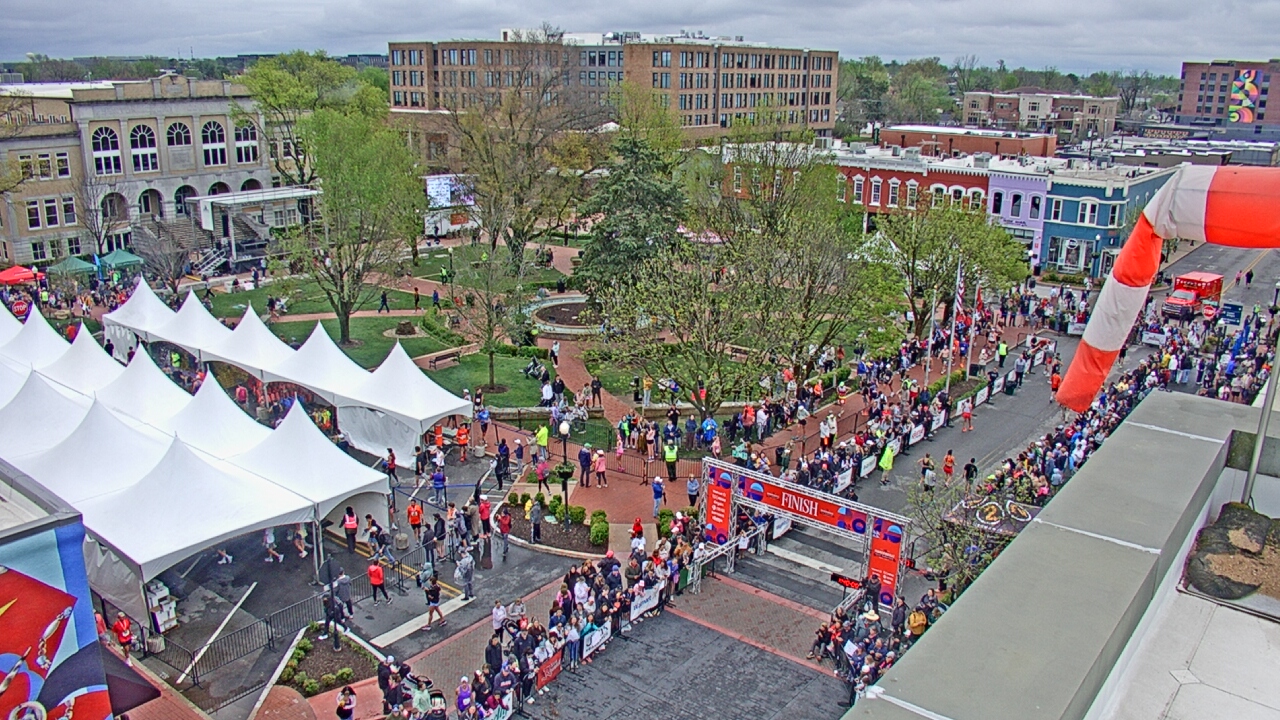 Thumbnail for current weather camera view from Walton�s 5 & 10 in Bentonville, Arkansas