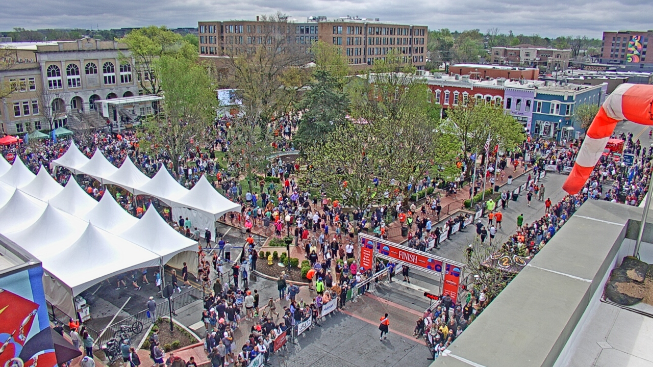 Thumbnail for current weather camera view from Walton�s 5 & 10 in Bentonville, Arkansas