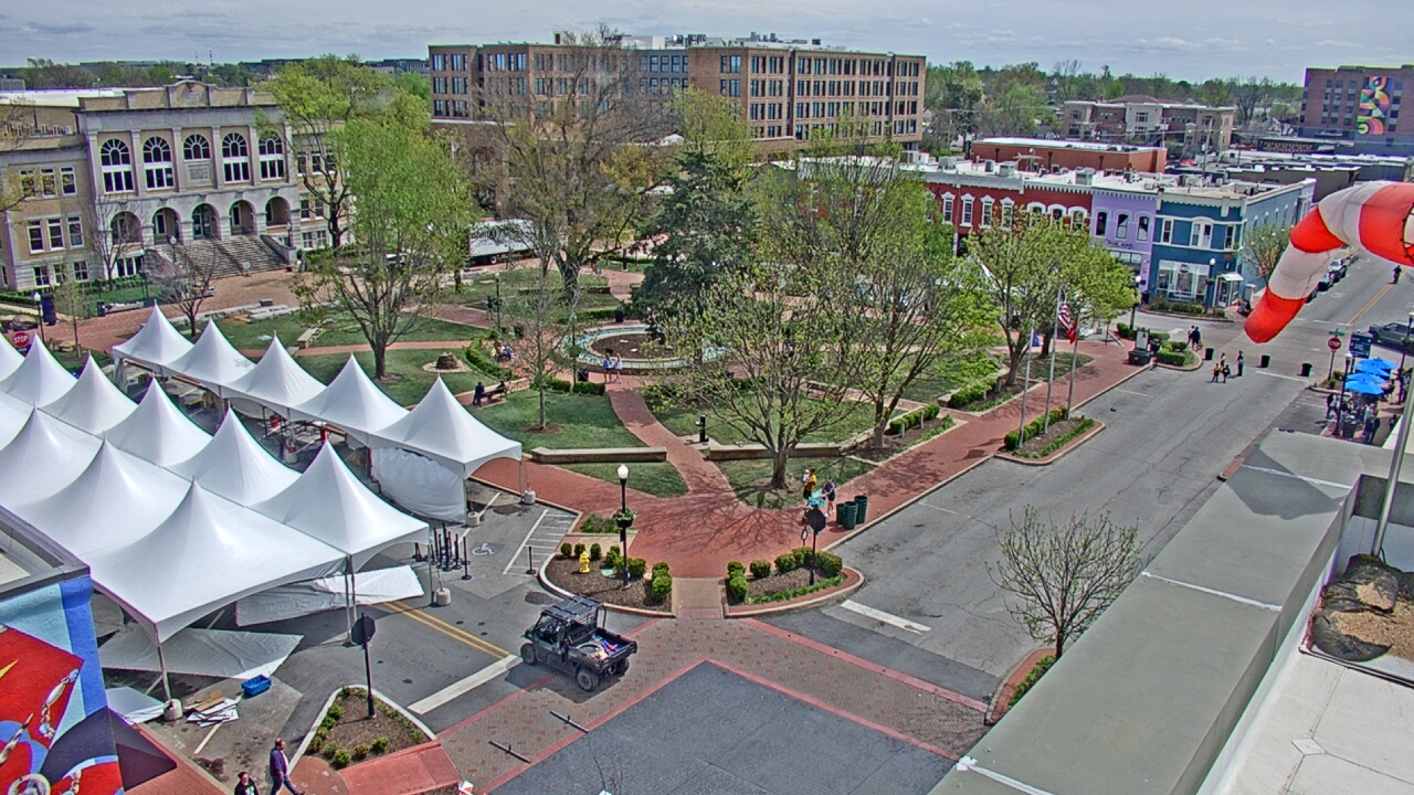 Thumbnail for current weather camera view from Walton�s 5 & 10 in Bentonville, Arkansas