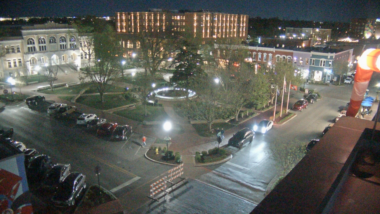 Thumbnail for current weather camera view from Walton�s 5 & 10 in Bentonville, Arkansas