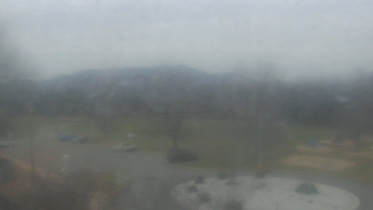 Thumbnail for current weather camera view from Big Island Elementary School in Big Island, Virginia