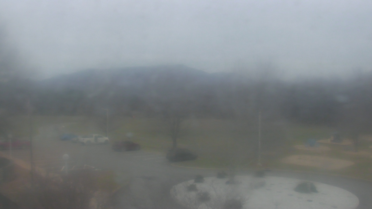 Thumbnail for current weather camera view from Big Island Elementary School in Big Island, Virginia