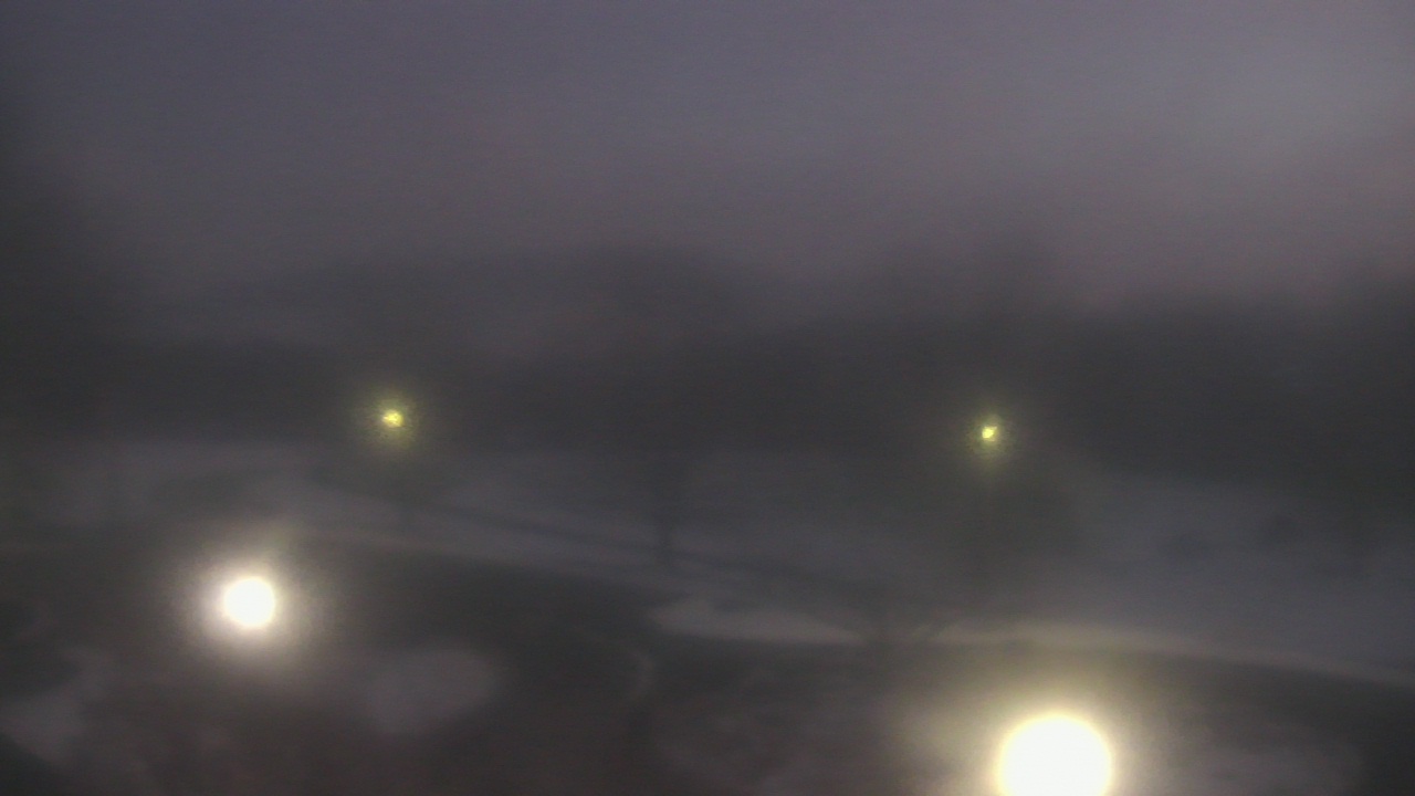 Thumbnail for current weather camera view from Big Island Elementary School in Big Island, Virginia