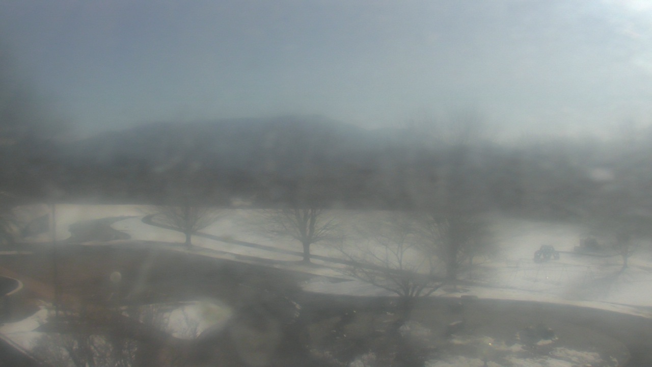 Thumbnail for current weather camera view from Big Island Elementary School in Big Island, Virginia