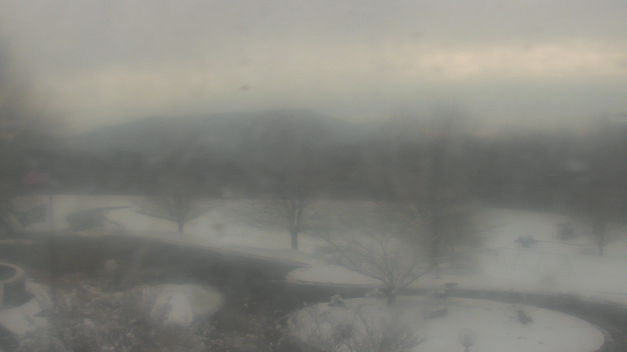 Thumbnail for current weather camera view from Big Island Elementary School in Big Island, Virginia