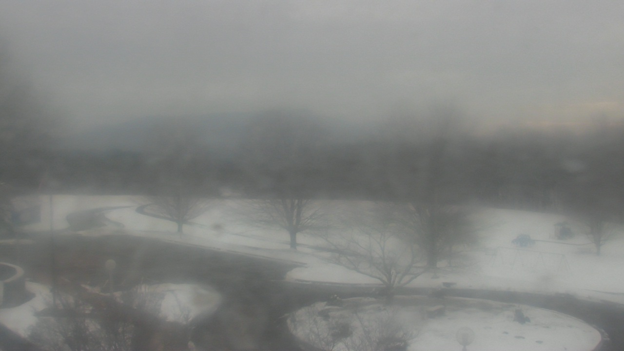 Thumbnail for current weather camera view from Big Island Elementary School in Big Island, Virginia