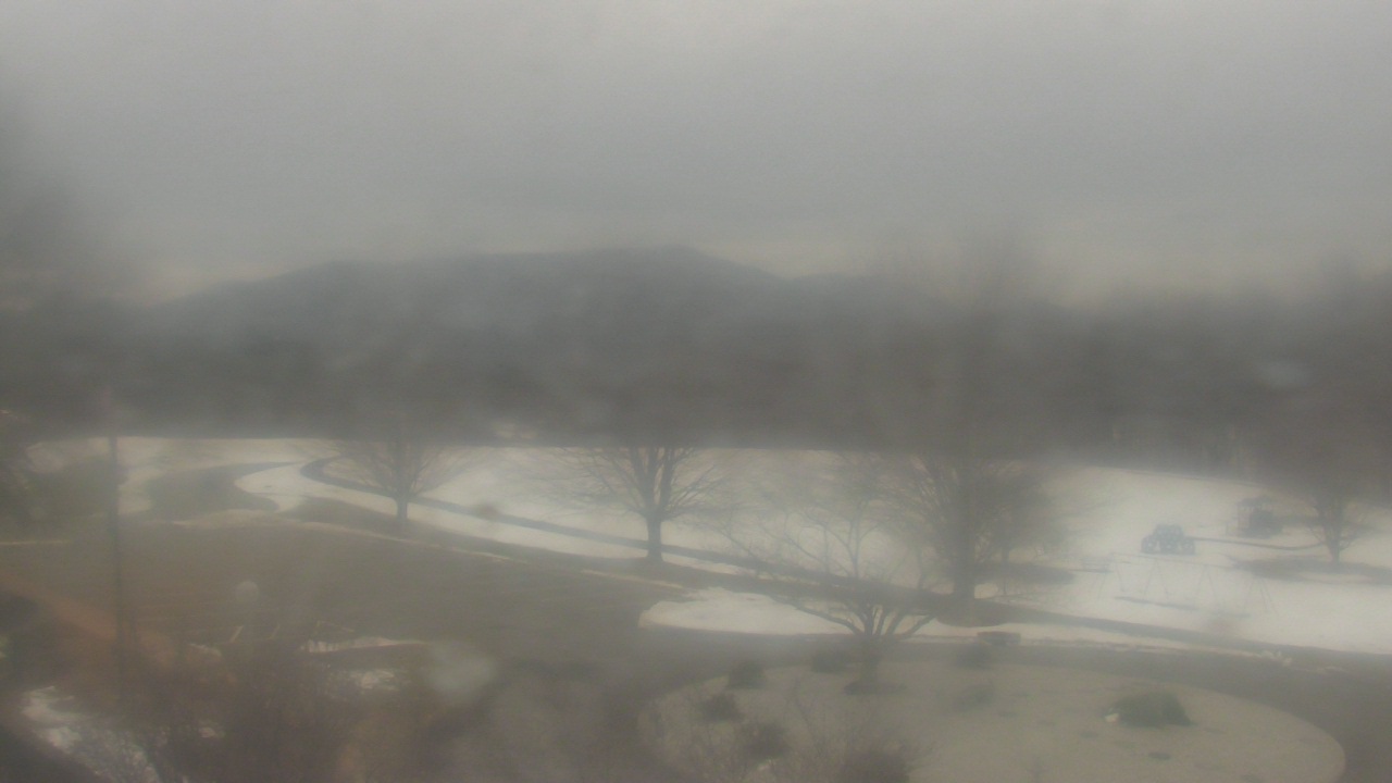 Thumbnail for current weather camera view from Big Island Elementary School in Big Island, Virginia