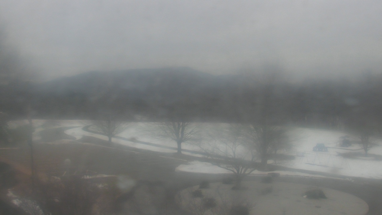 Thumbnail for current weather camera view from Big Island Elementary School in Big Island, Virginia