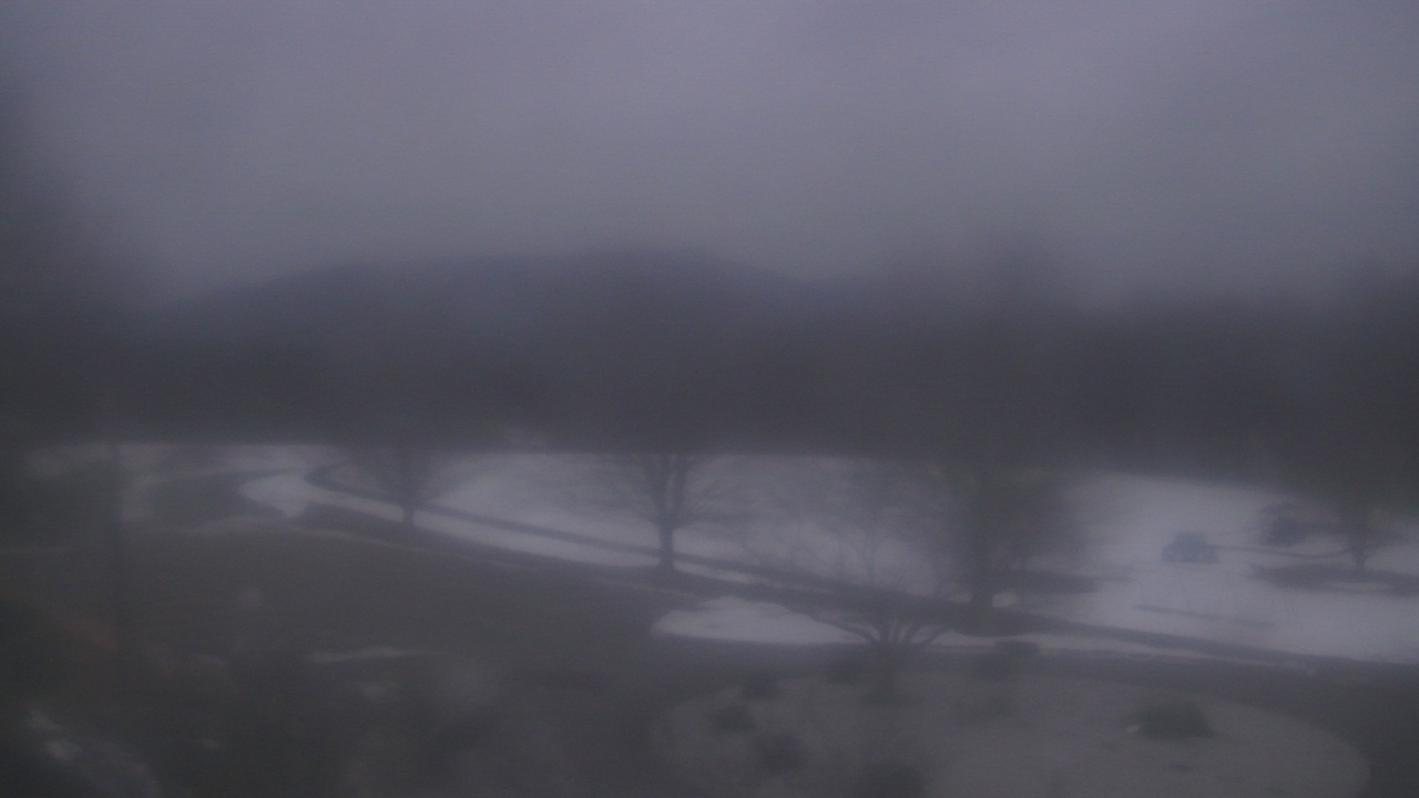 Thumbnail for current weather camera view from Big Island Elementary School in Big Island, Virginia