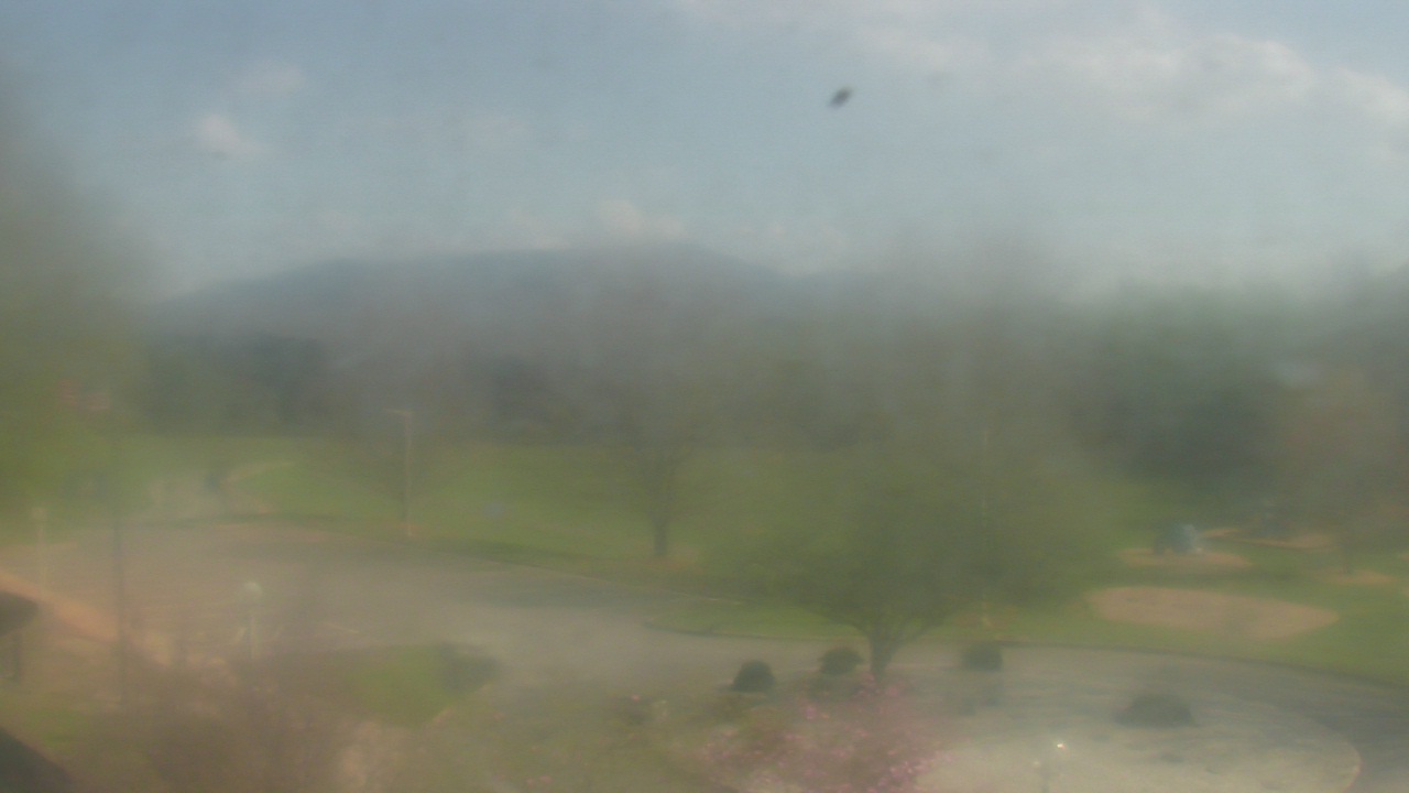 Thumbnail for current weather camera view from Big Island Elementary School in Big Island, Virginia