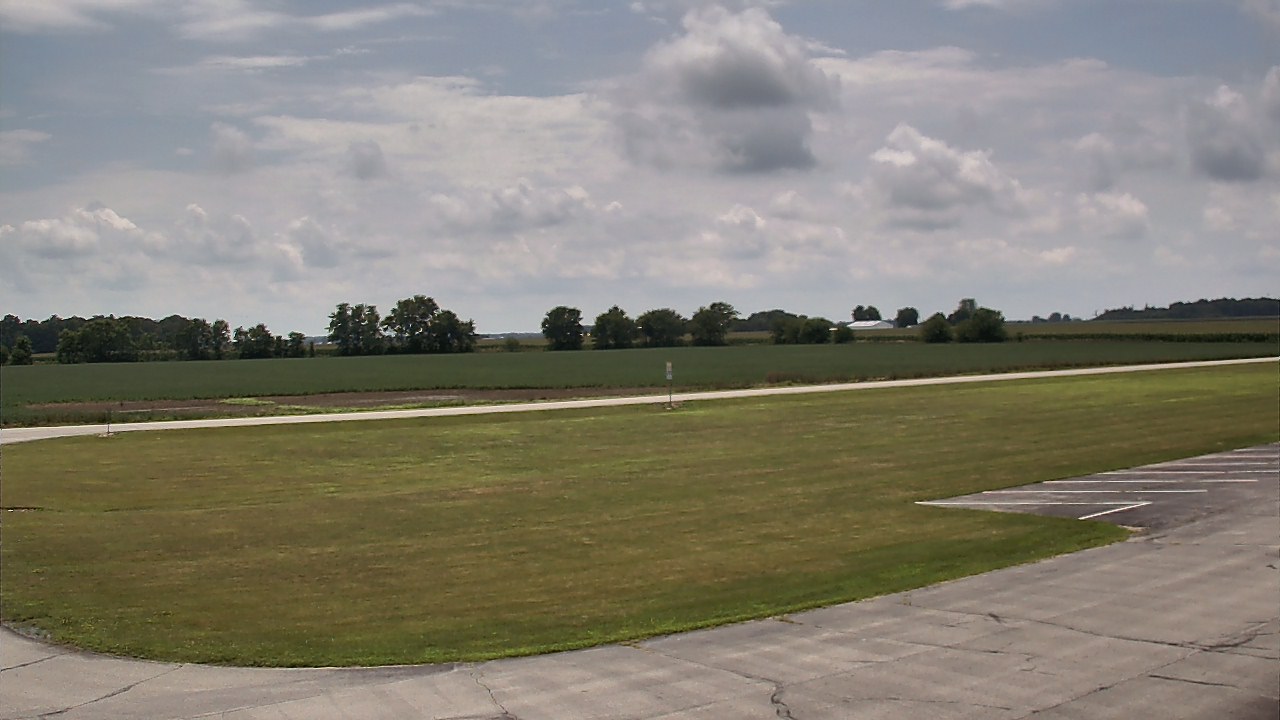 Thumbnail for current weather camera view from Maconaquah School Corporation in Bunker Hill, Indiana