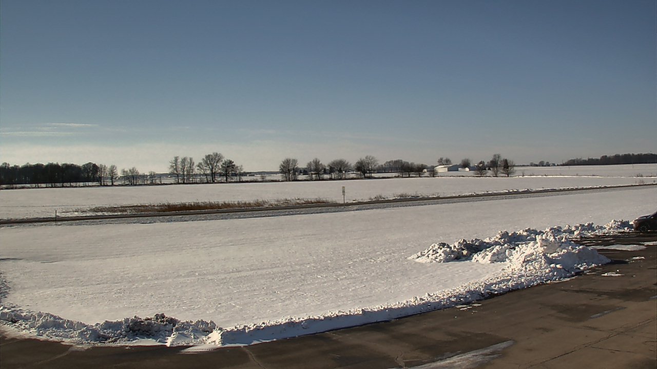 Thumbnail for current weather camera view from Maconaquah School Corporation in Bunker Hill, Indiana