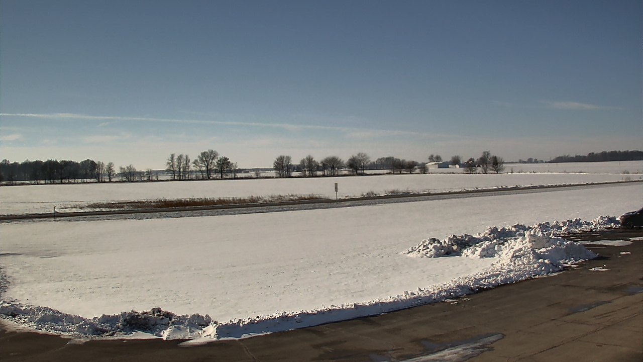 Thumbnail for current weather camera view from Maconaquah School Corporation in Bunker Hill, Indiana