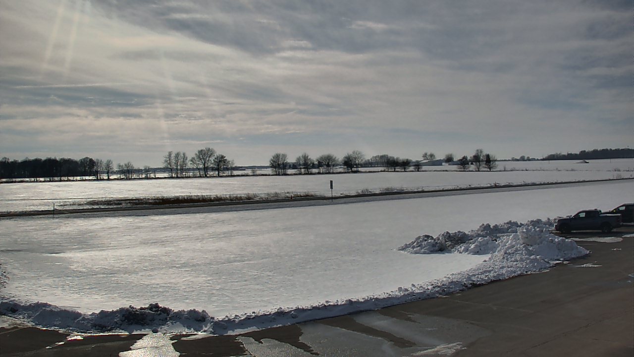 Thumbnail for current weather camera view from Maconaquah School Corporation in Bunker Hill, Indiana