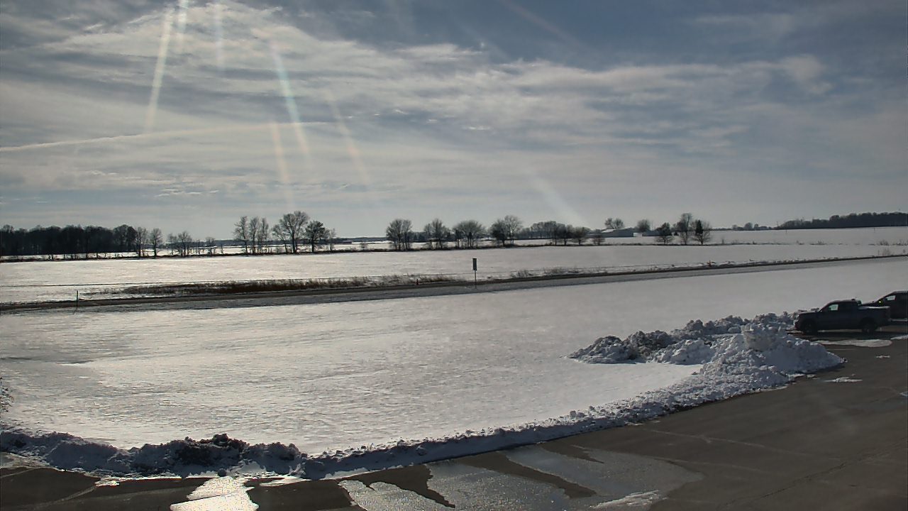 Thumbnail for current weather camera view from Maconaquah School Corporation in Bunker Hill, Indiana