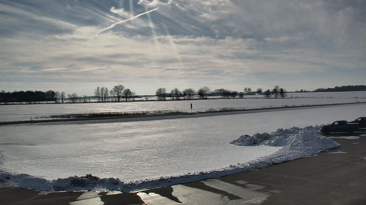 Thumbnail for current weather camera view from Maconaquah School Corporation in Bunker Hill, Indiana