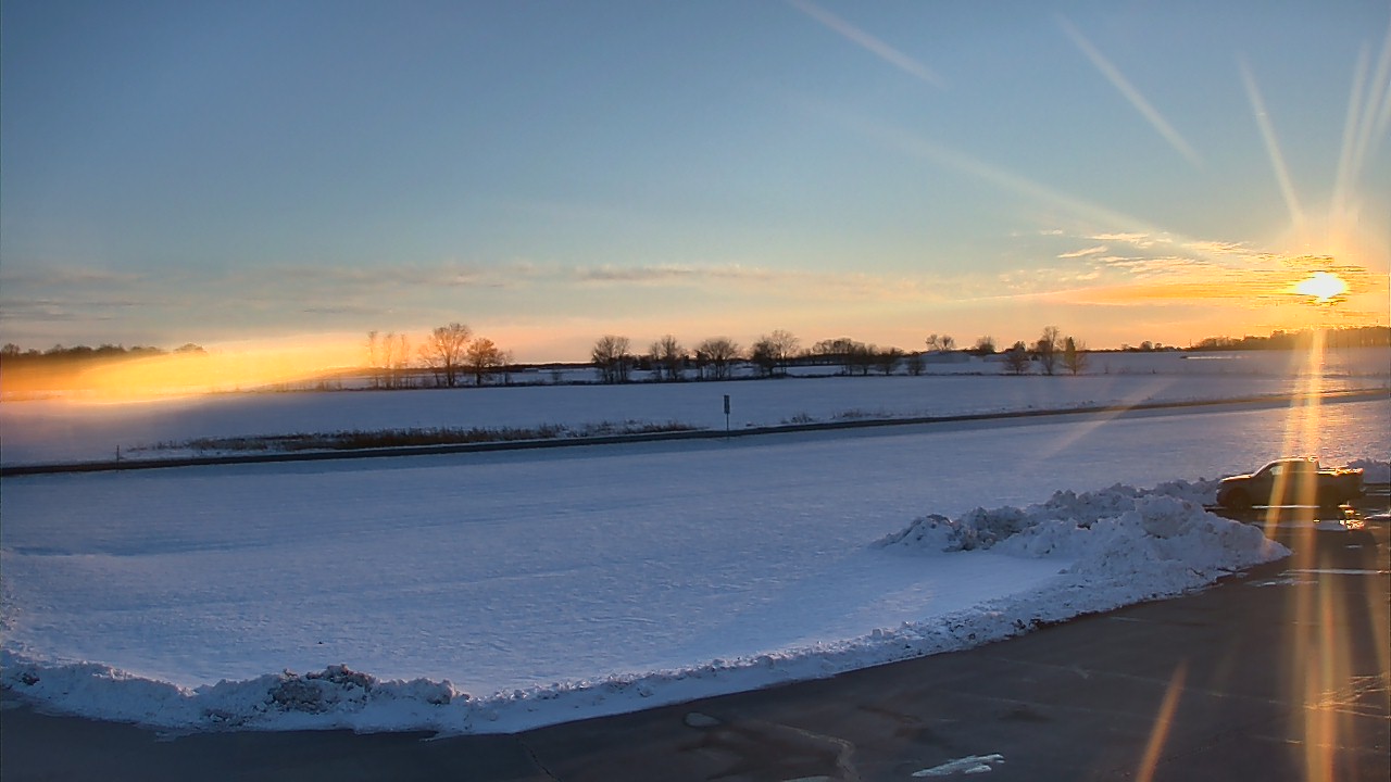 Thumbnail for current weather camera view from Maconaquah School Corporation in Bunker Hill, Indiana