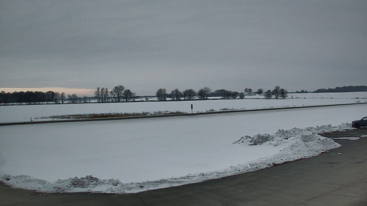 Thumbnail for current weather camera view from Maconaquah School Corporation in Bunker Hill, Indiana