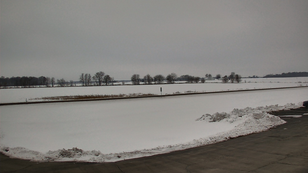 Thumbnail for current weather camera view from Maconaquah School Corporation in Bunker Hill, Indiana