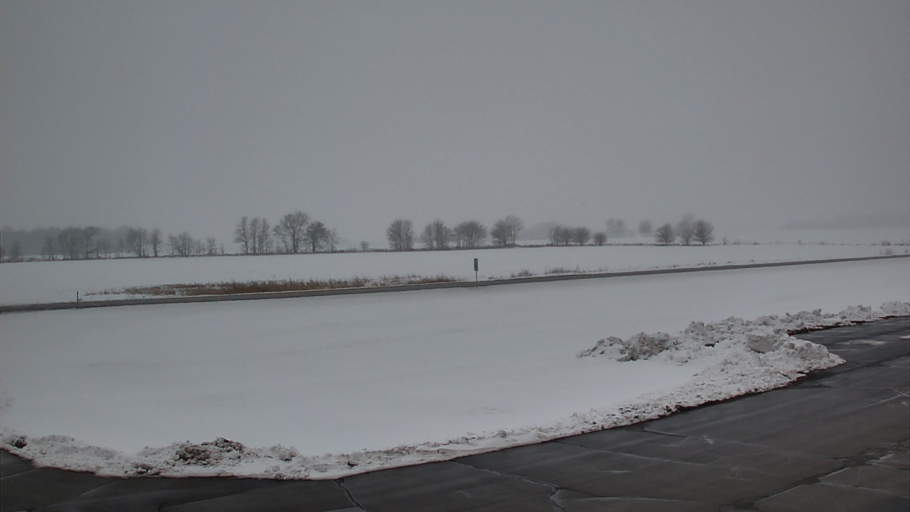 Thumbnail for current weather camera view from Maconaquah School Corporation in Bunker Hill, Indiana